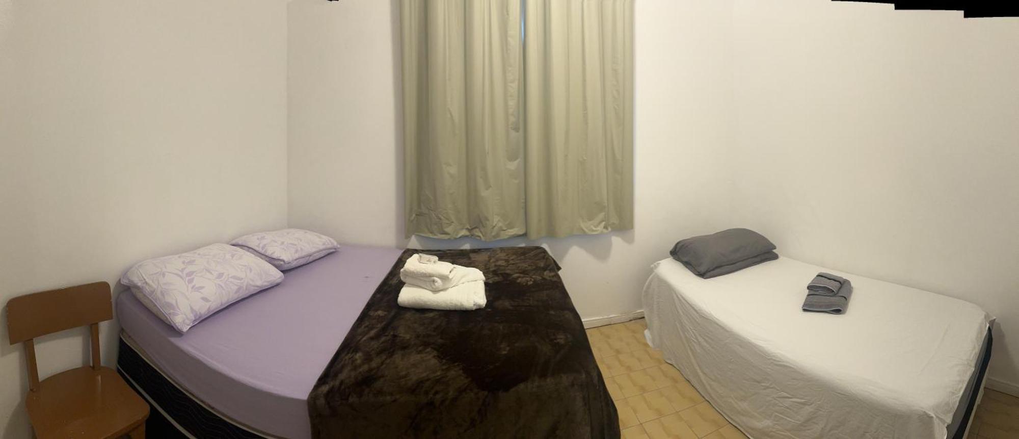 Homestay Casa Familiar 200m Hospital Regional Sao Jose (Santa Catarina)