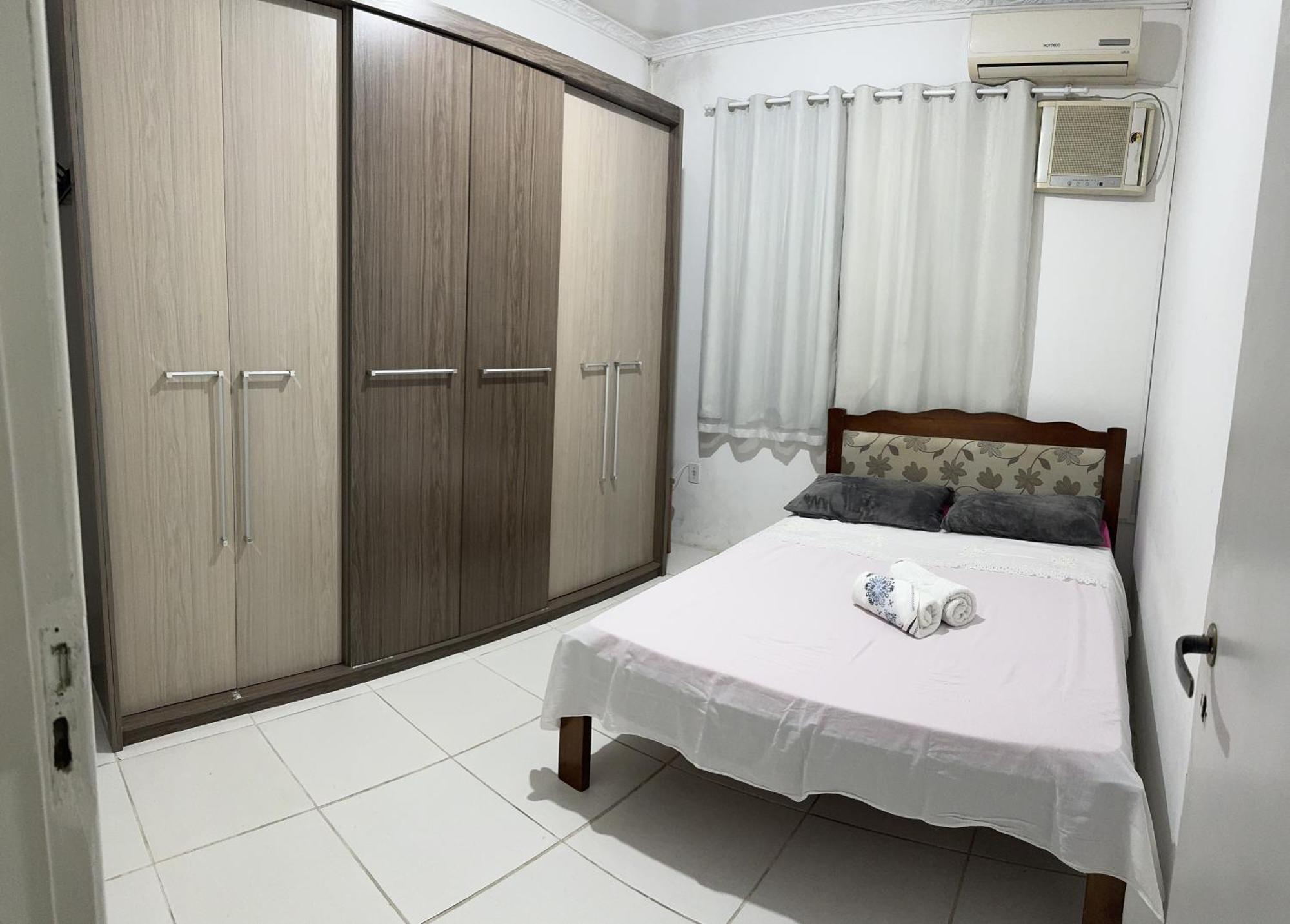 Casa Familiar 200m Hospital Regional Homestay *
